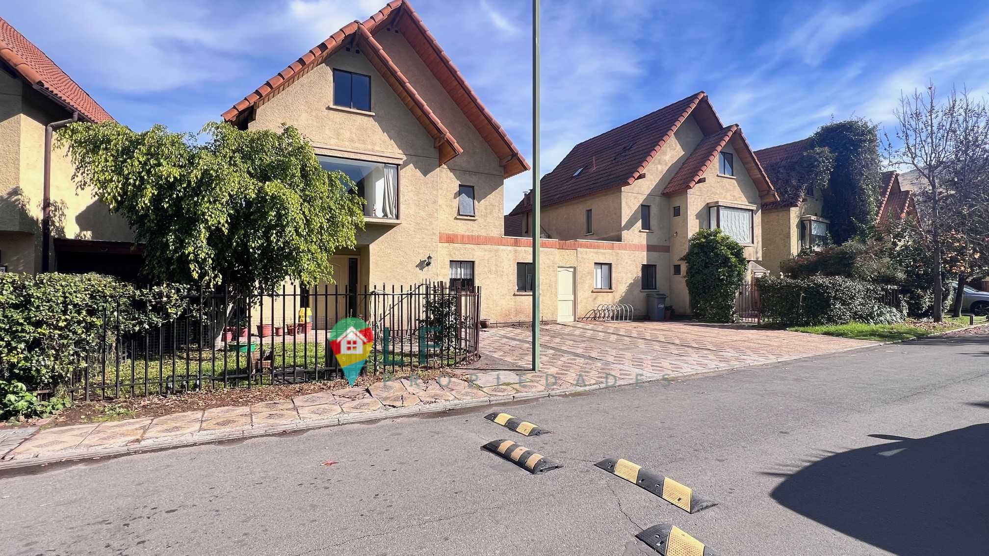 casa en venta en Huechuraba