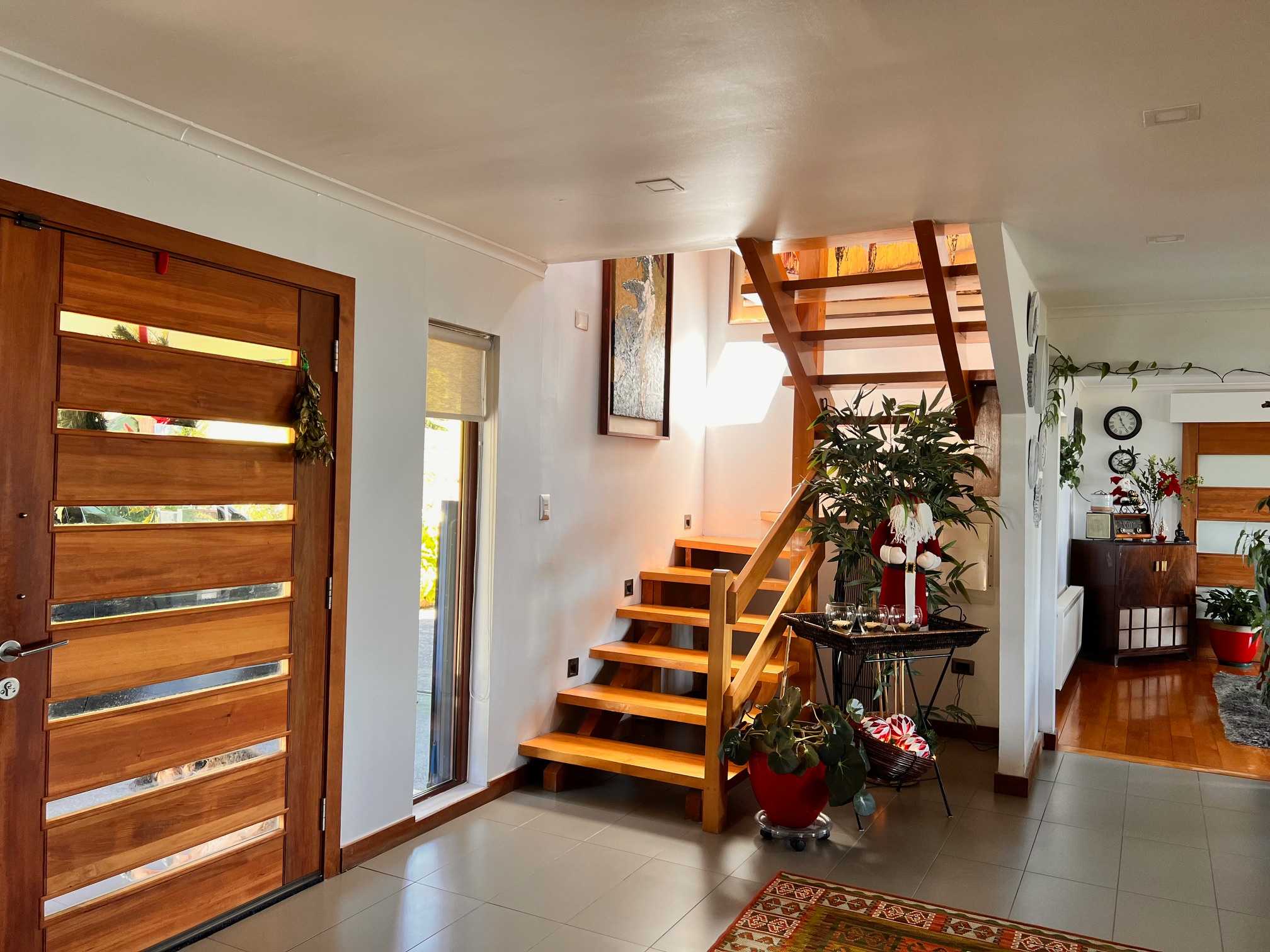 Casa en Arriendo en Puerto Montt 5 dormitorios 6 baños